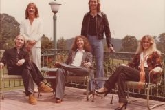 The-Fanatiks-with-Dawn