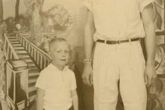 Duane-with-Family-13